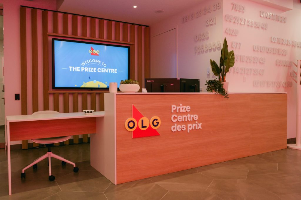 Winners Welcome Desk